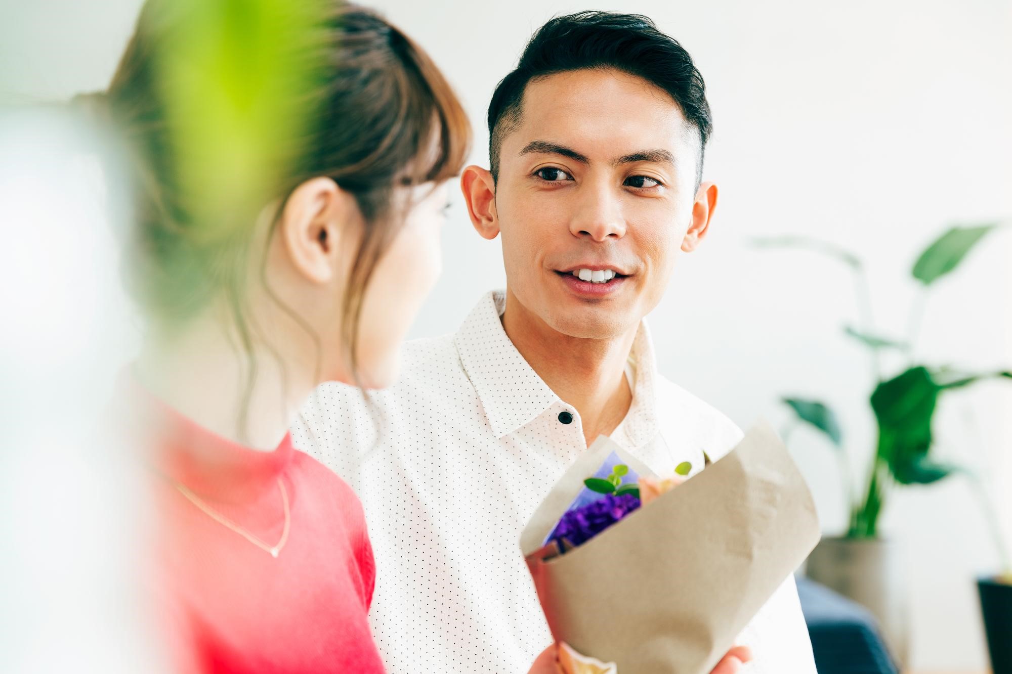 彼氏に花を贈るならどんな花がいい 喜ばれる花ギフトをご紹介 花だより