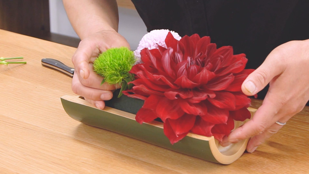 「節目」の誕生日祝いにぴったり！竹を使った和風アレンジメント - 花だより
