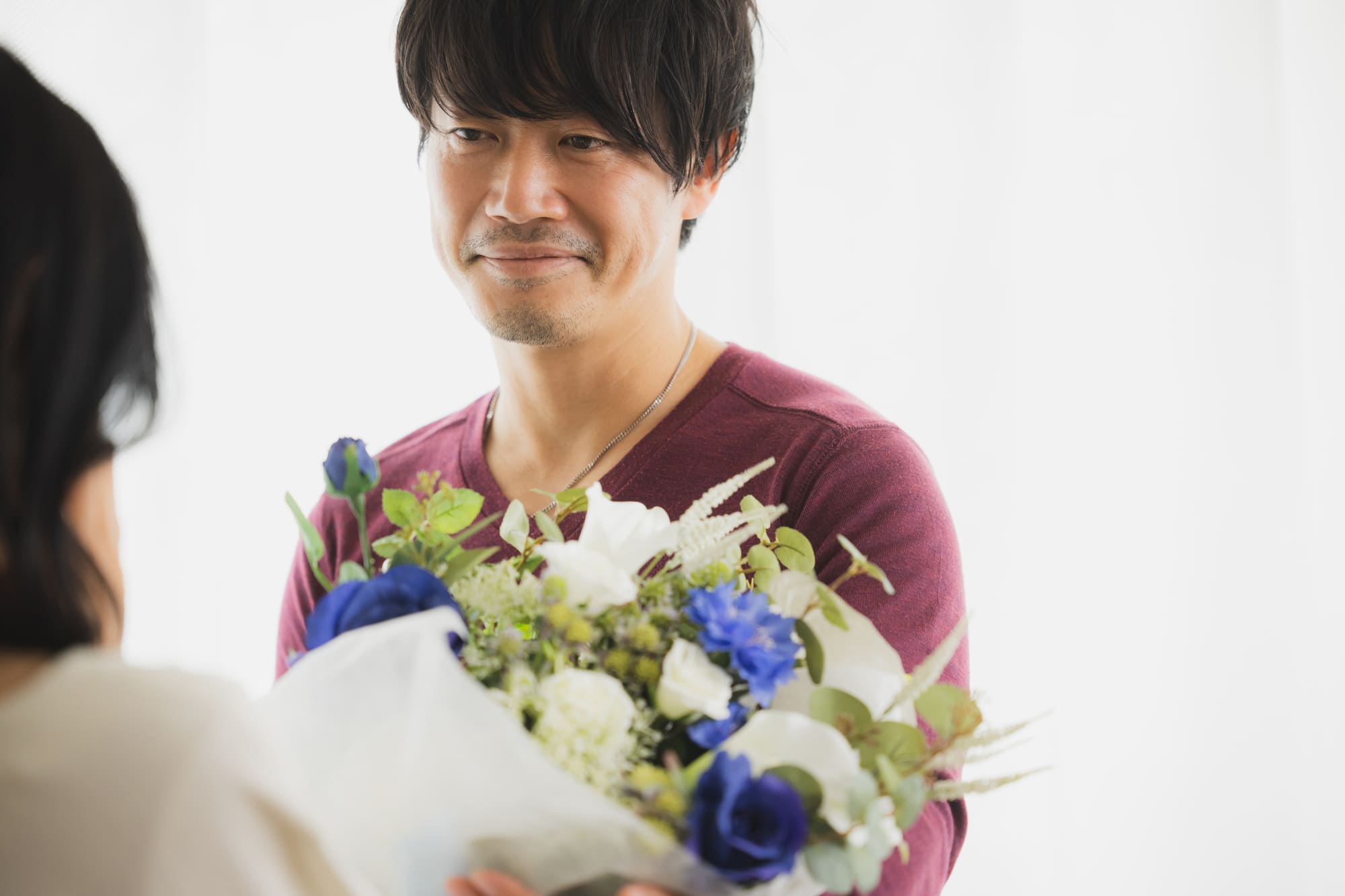 いい夫婦の日・結婚記念日のプレゼントにおすすめな花言葉を持つ花の