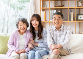 敬老の日におすすめのプレゼントとその理由！孫からあげたい、おじいちゃん・おばあちゃんが喜ぶギフトとは？