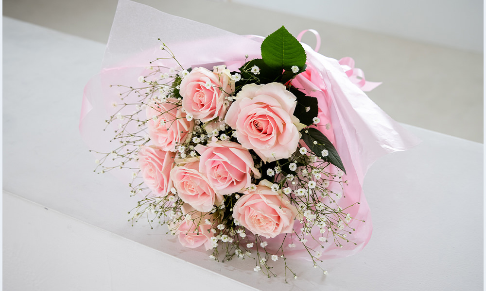 ピンクバラの花束（商品番号：512195）￥5,500（+手数料550円）