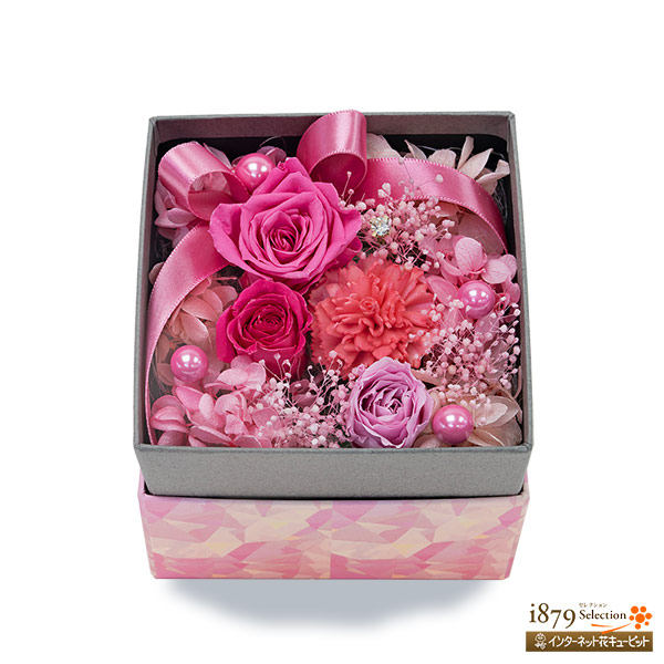 【母の日プリザーブドフラワー】ピンクバラのキュートなプリザーブドフラワーボックス特別なプレゼントに最適なフラワーボックス