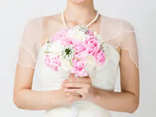 結婚 支えてくれるパートナーに花束を