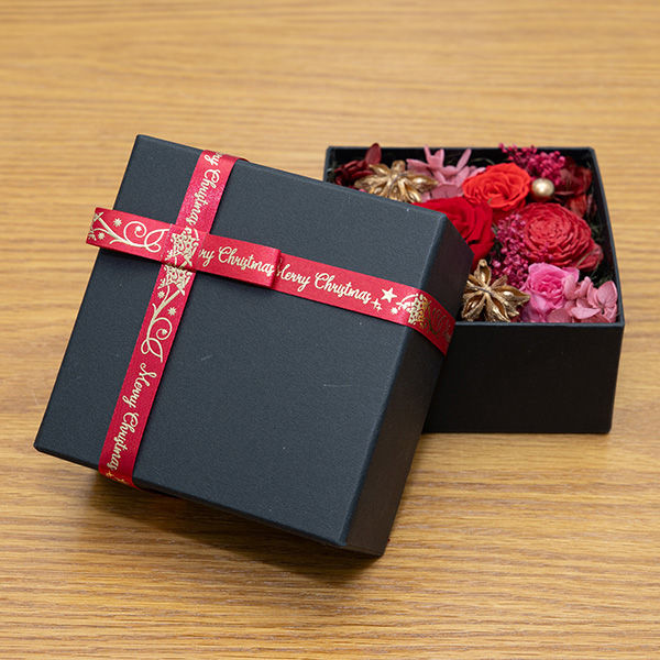 【プリザーブドフラワー】クリスマスのプリザーブドフラワーボックス華やかなクリスマス感が広がるフラワーボックス