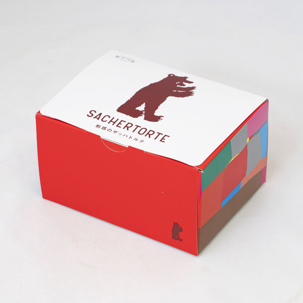 【クリスマスセットギフト】赤バラのウィンターアレンジメントと【果子乃季】魅惑のザッハトルテ 3個入なめらかで濃厚な味わいのカットケーキ