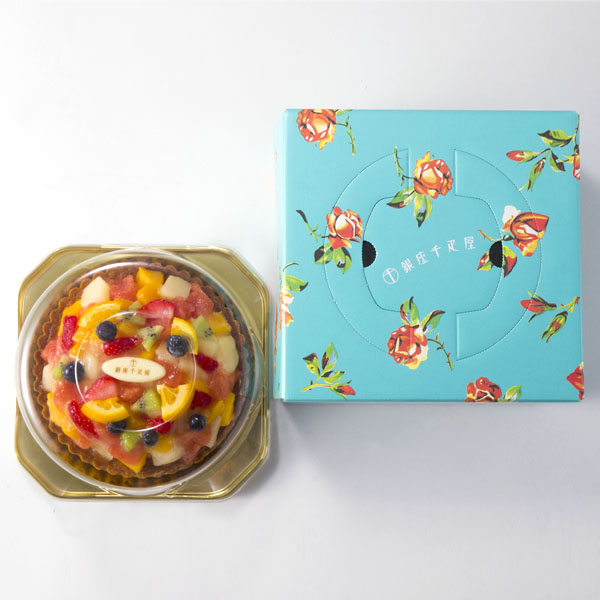 【クリスマスセットギフト】クリスマスのツリー風アレンジメントと【銀座千疋屋】銀座タルト（フルーツ）宝石のようなフルーツが楽しめるタルト