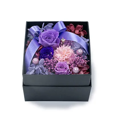 紫バラのキュートなプリザーブドフラワーボックス