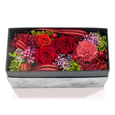 赤バラのプリザーブドフラワーボックス 723040 ｜花キューピットのプリザーブドフラワーのギフト・プレゼント特集2024